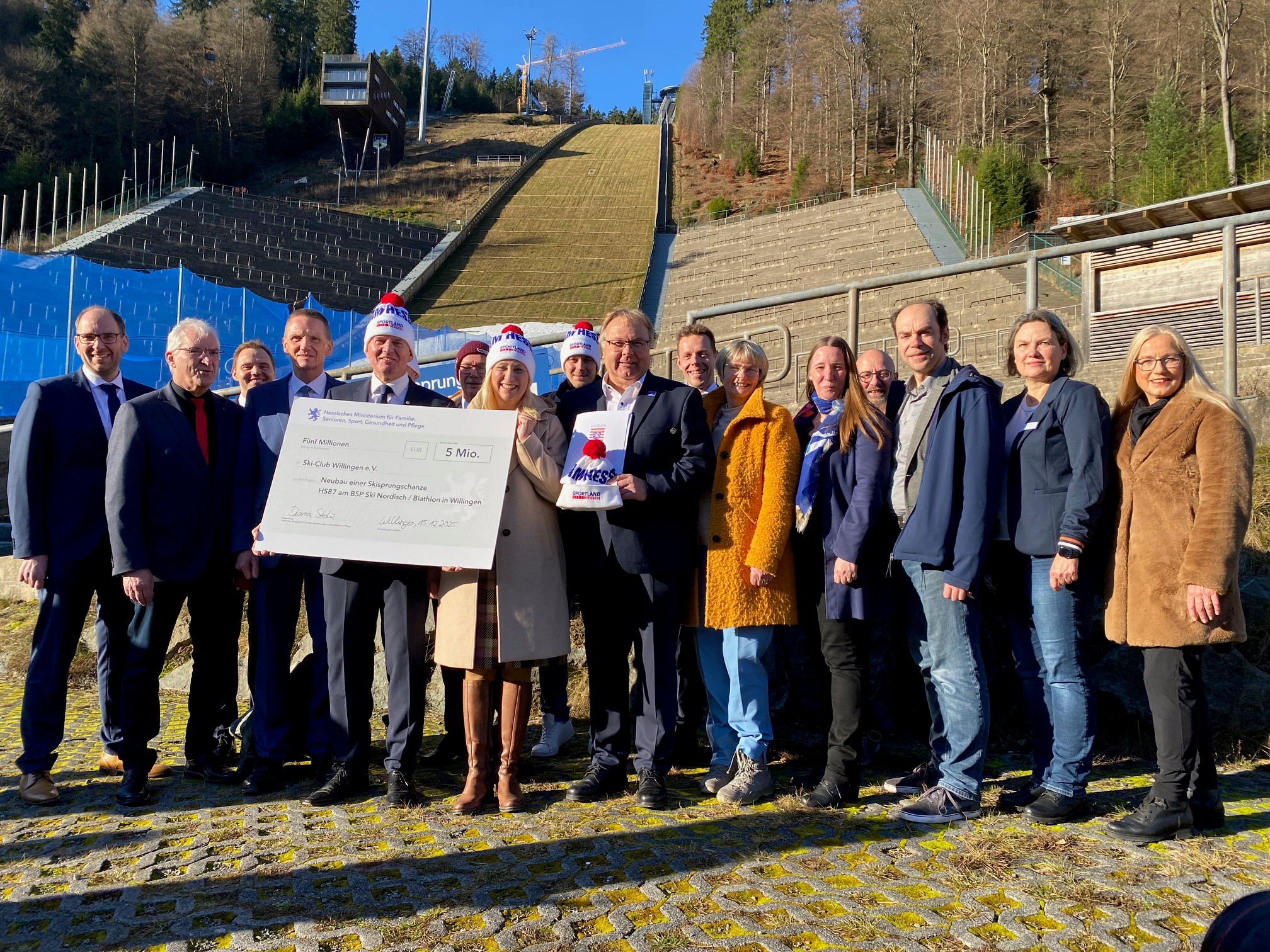 Übergabe der Förderbescheide